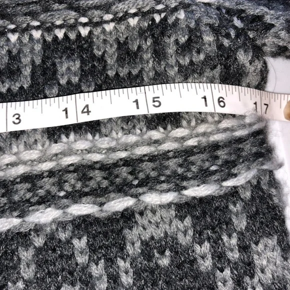 Caslon M Cardigan Knit Black White Grey Ornament
